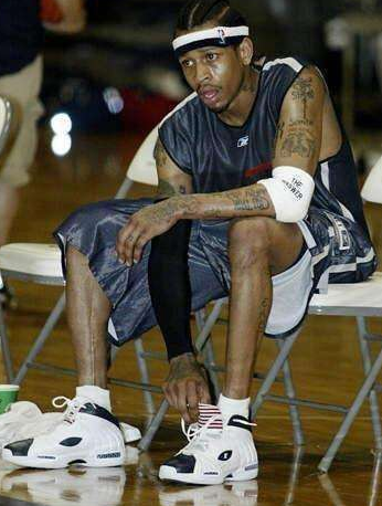 LY10。 来源：Barça Universal