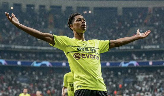 阿根廷强势晋级淘汰赛