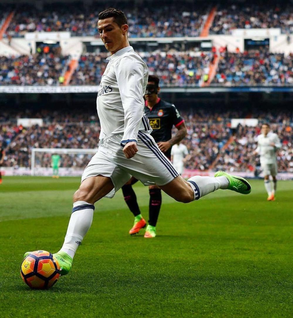 伊万科维奇：国足少一人确实很难，永远是下一场更关键