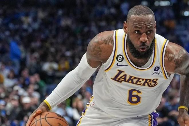 乒乓球混团世界杯：国乒8-0韩国豪取5连胜，王楚钦拿分