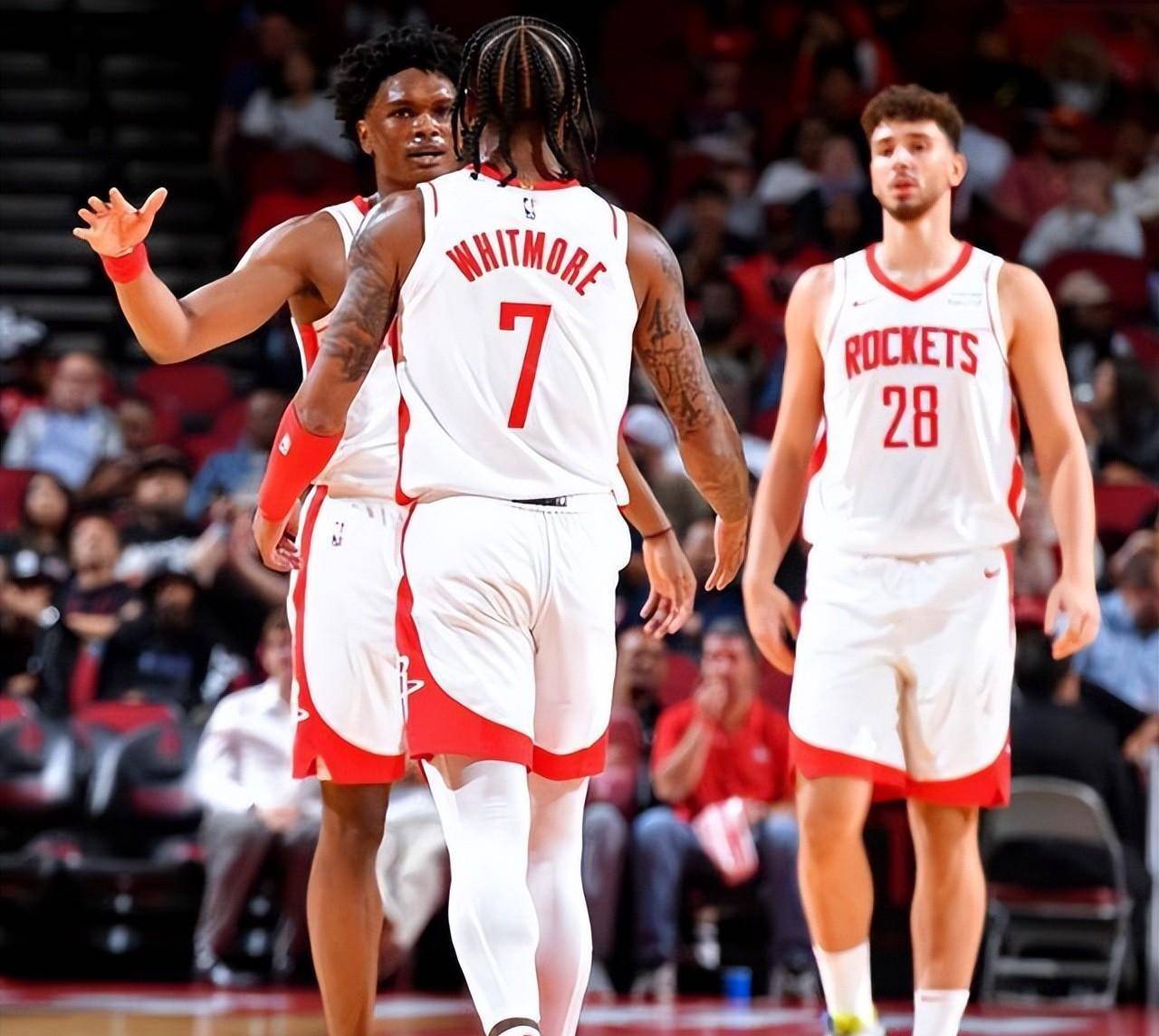 朝鲜转播英超：延播5个月&每场就60分钟，禁播孙兴慜等人比赛