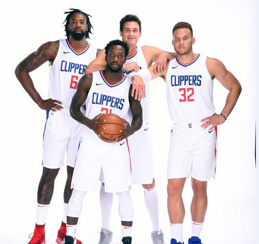 跟队记者：尤文想在夏窗签三至四人，并因此联系卢克曼