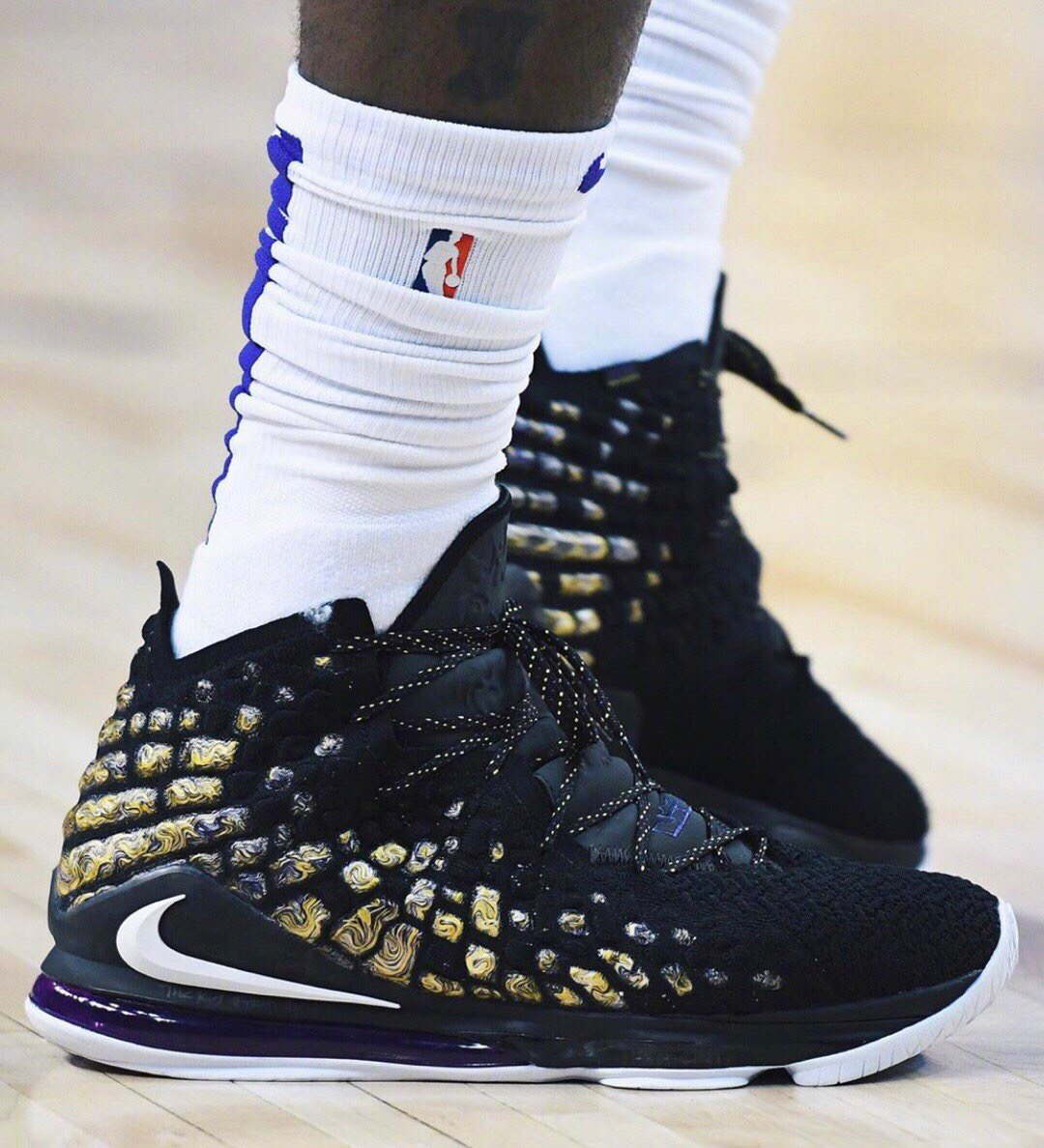 CCTV5+直播曼城vs桑德兰：福登脚头正热 曼城以攻代守全取3分