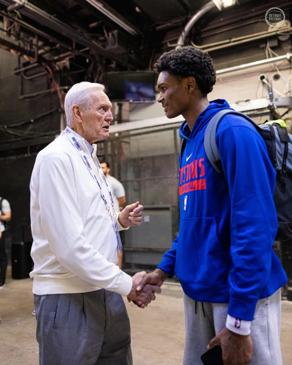 详解棒球规则中的替补球员打击规则以及指定的双重身份